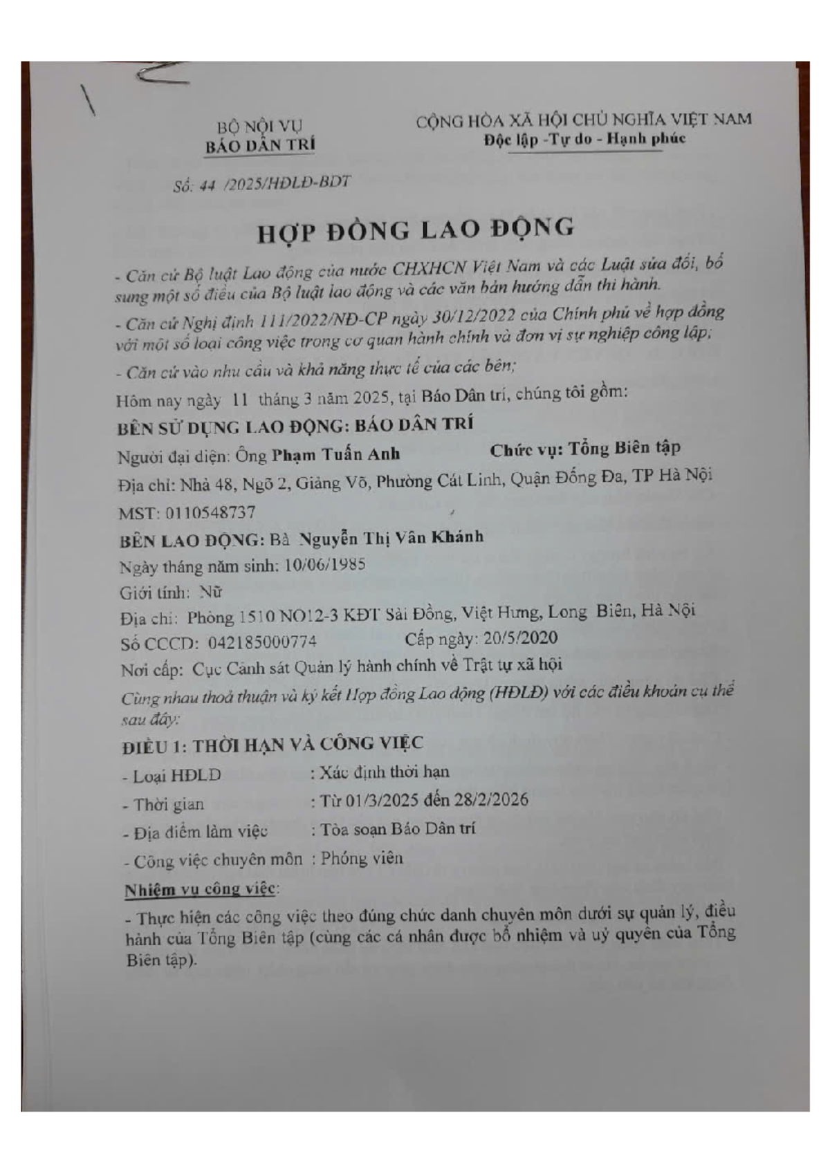 Hợp Đồng Lao Động (HDLD) Giữa Bên Sử Dụng và Người Lao Động - Studocu